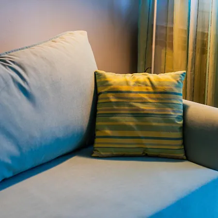 Flexible Selfcheckins 111 - - Parking - 2 Bedrooms - Loggia Apartment *