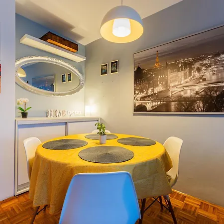 Flexible Selfcheckins 111 - - Parking - 2 Bedrooms - Loggia Apartment