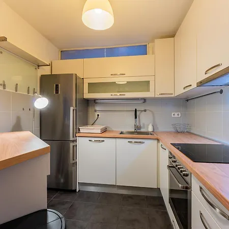 Flexible Selfcheckins 111 - - Parking - 2 Bedrooms - Loggia Apartment